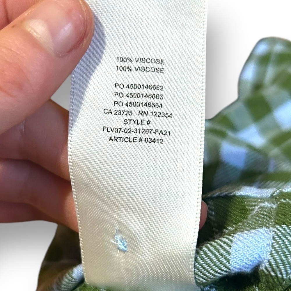 Aritzia Wilfred Free Plaid Button Down Shirt Blue and Green Size Small - Picture 8 of 8